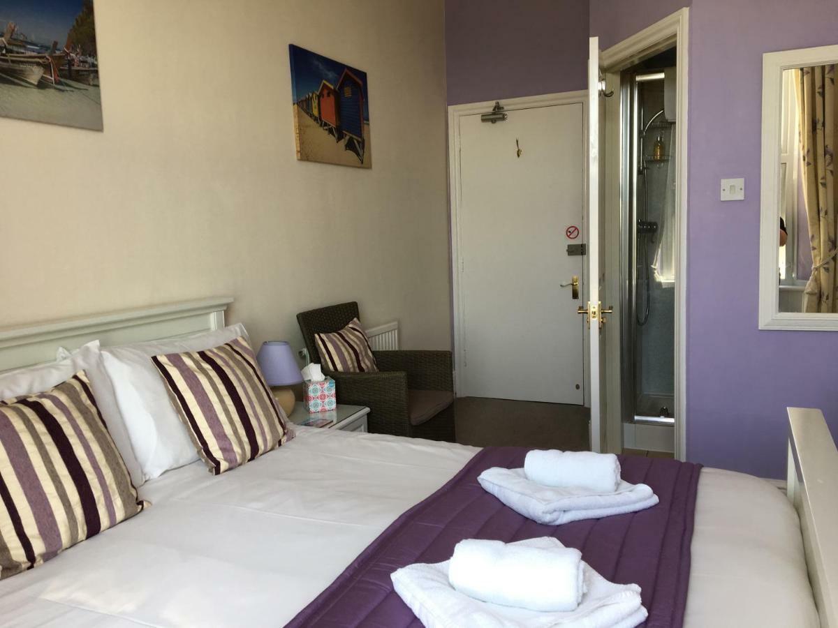 Beaumont B&B Seaton  Eksteriør billede